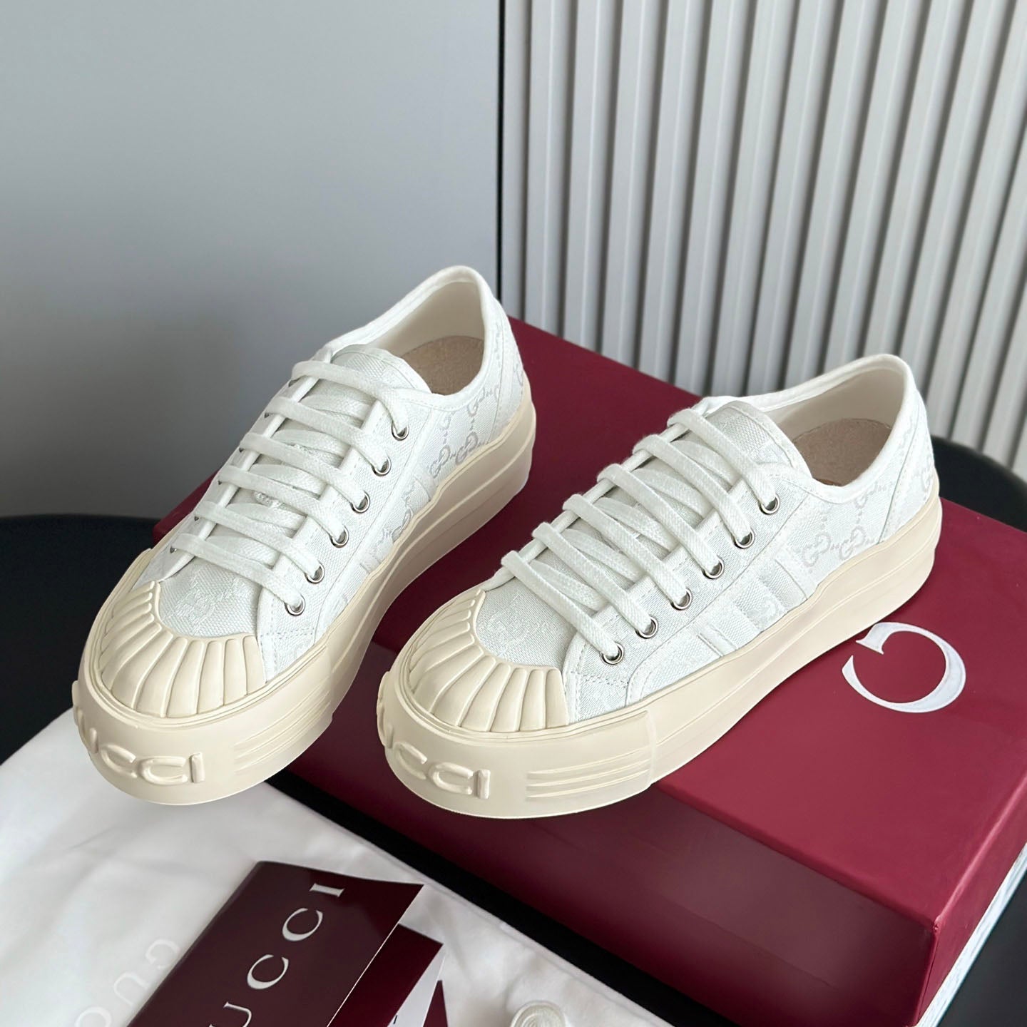 GG Women's chunky sneaker 1825040106
