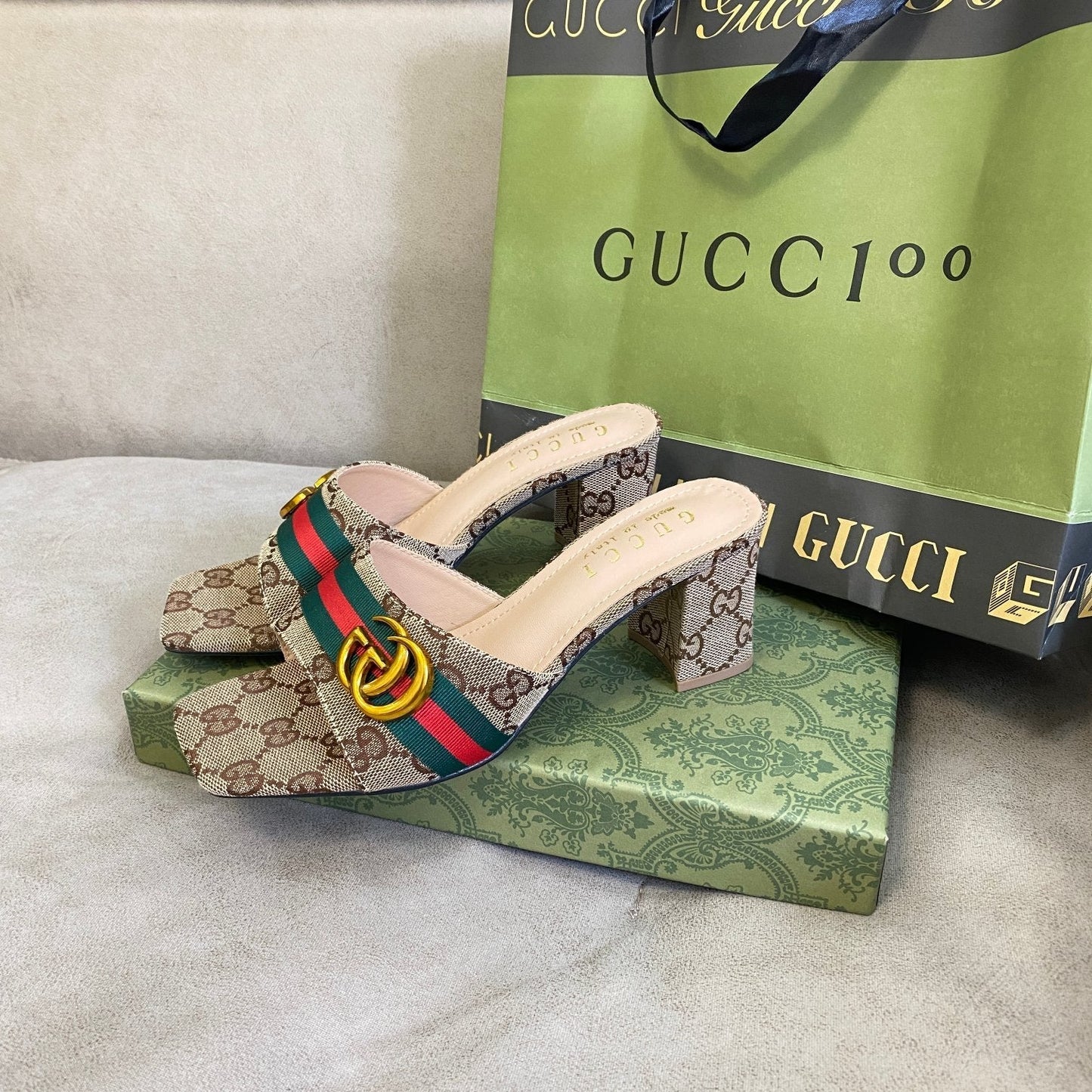 Chunky heel slippers XC0123072819