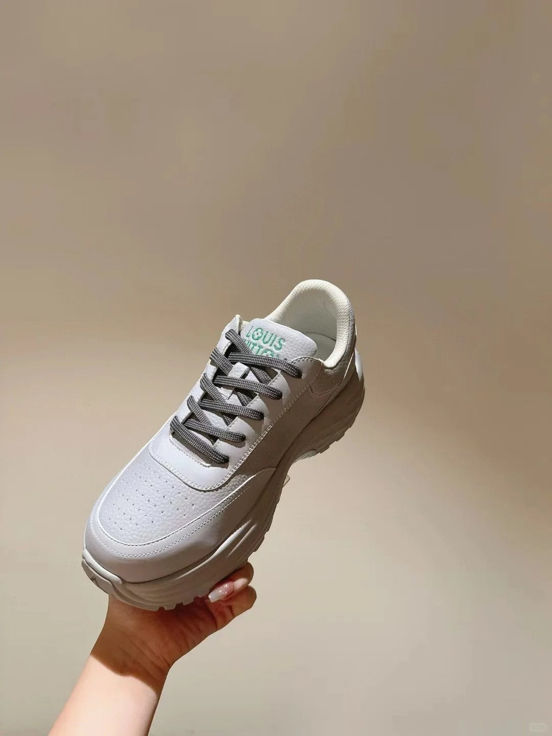 LV DISCOVERY Monk sneakers 1824122703