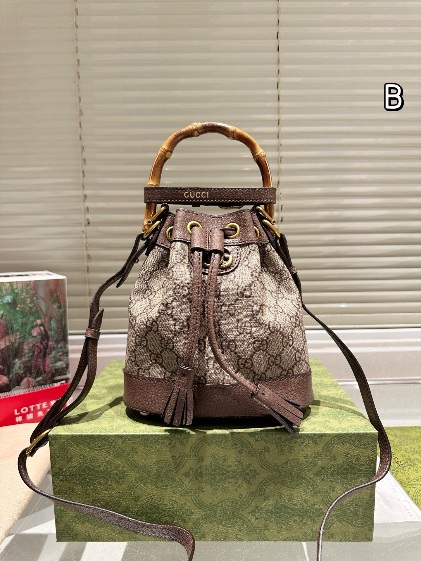 GG Bamboo Bucket Bag 1825052307