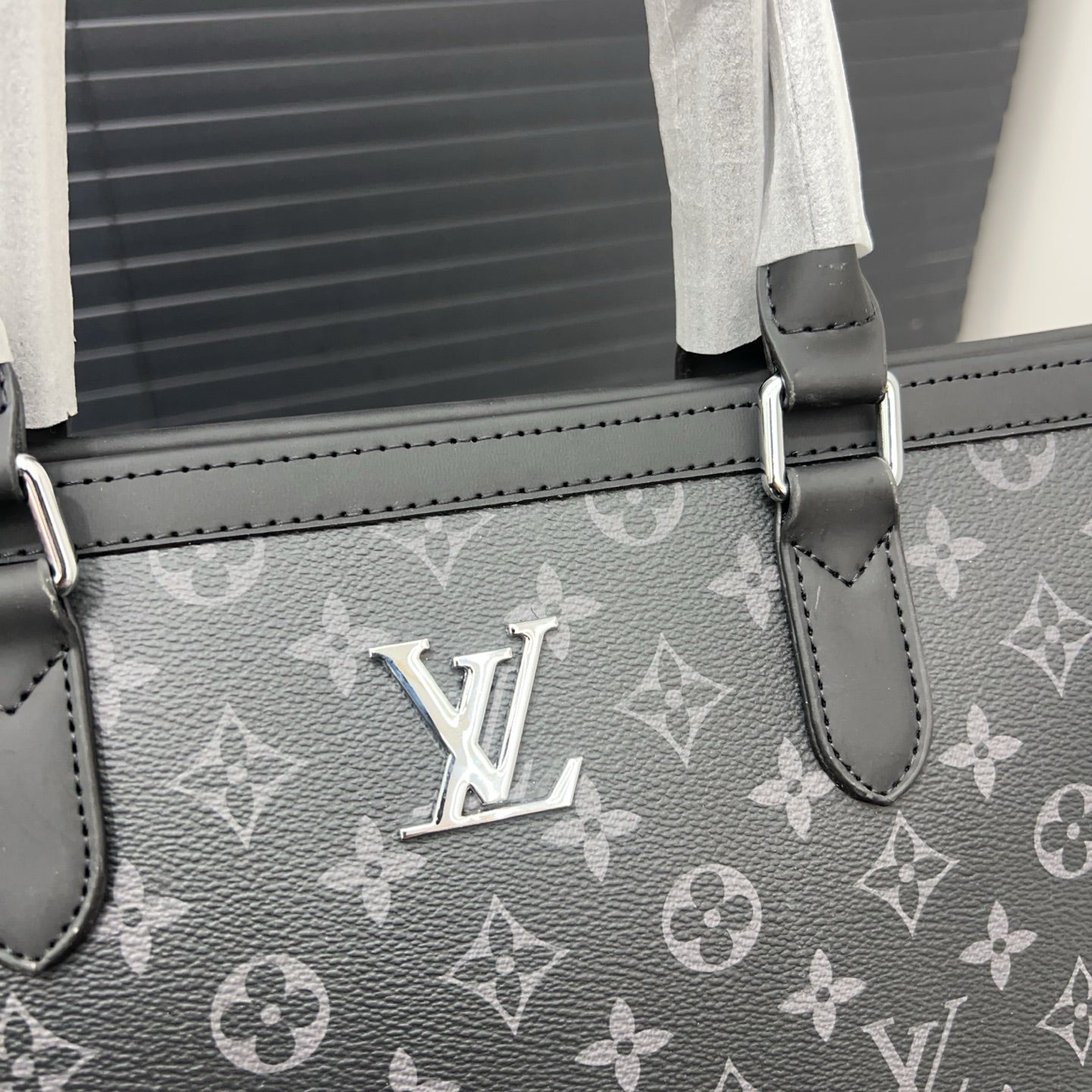 LV Briefcase 1825050601