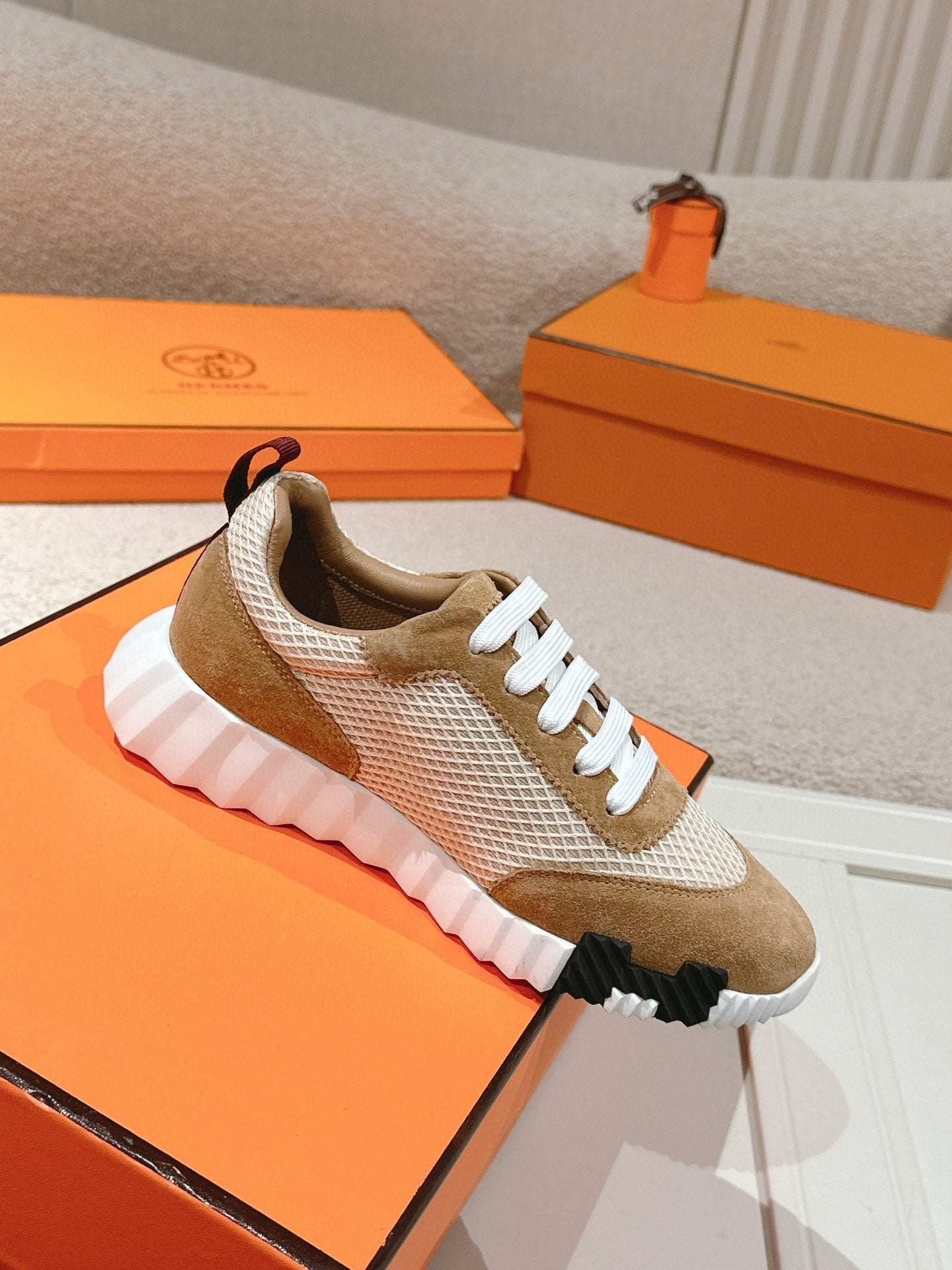 HM Bouncing sneaker 1824111308(Women)
