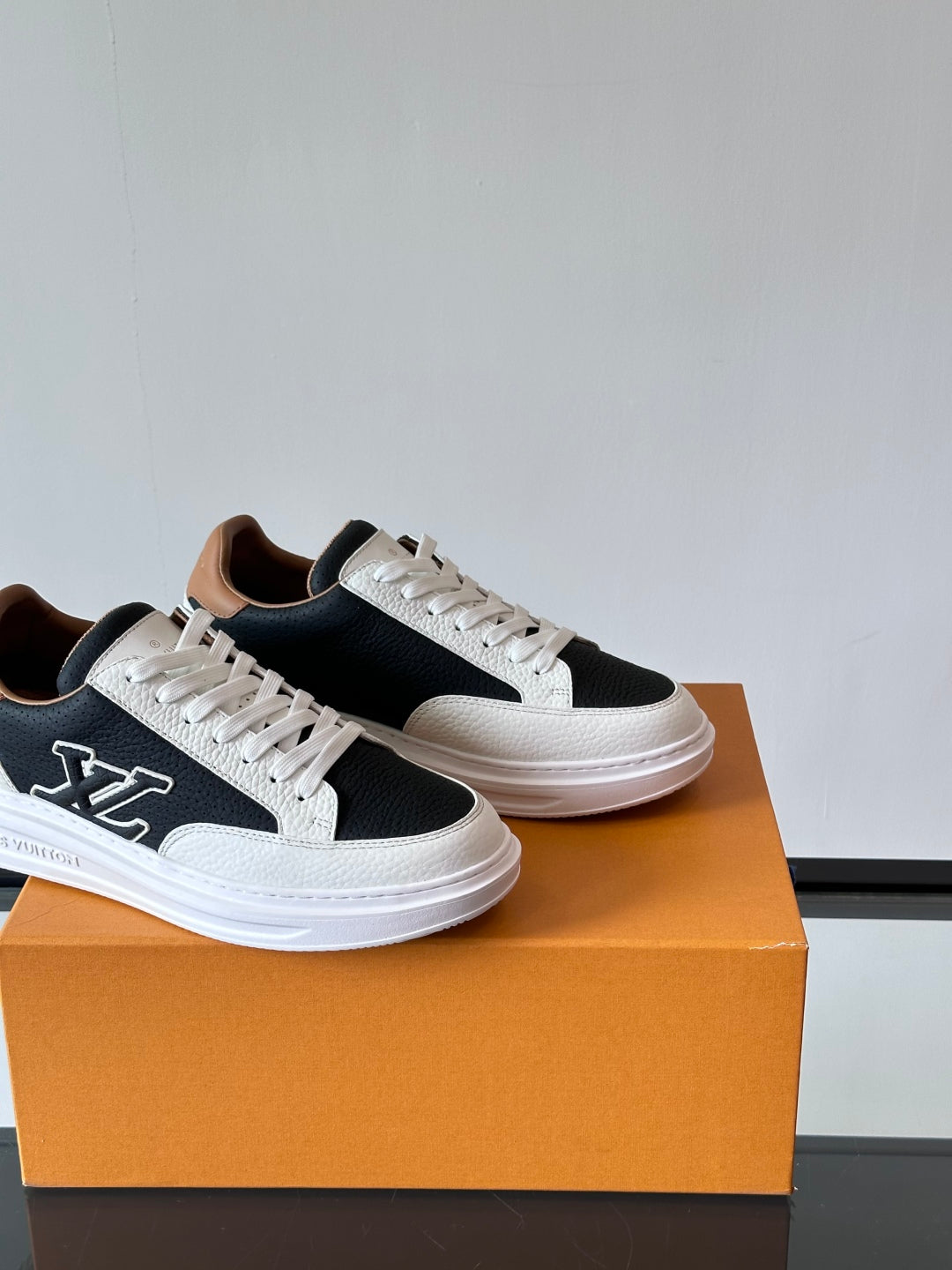 LV Beverly Hills Breathable Sneaker 1825052107