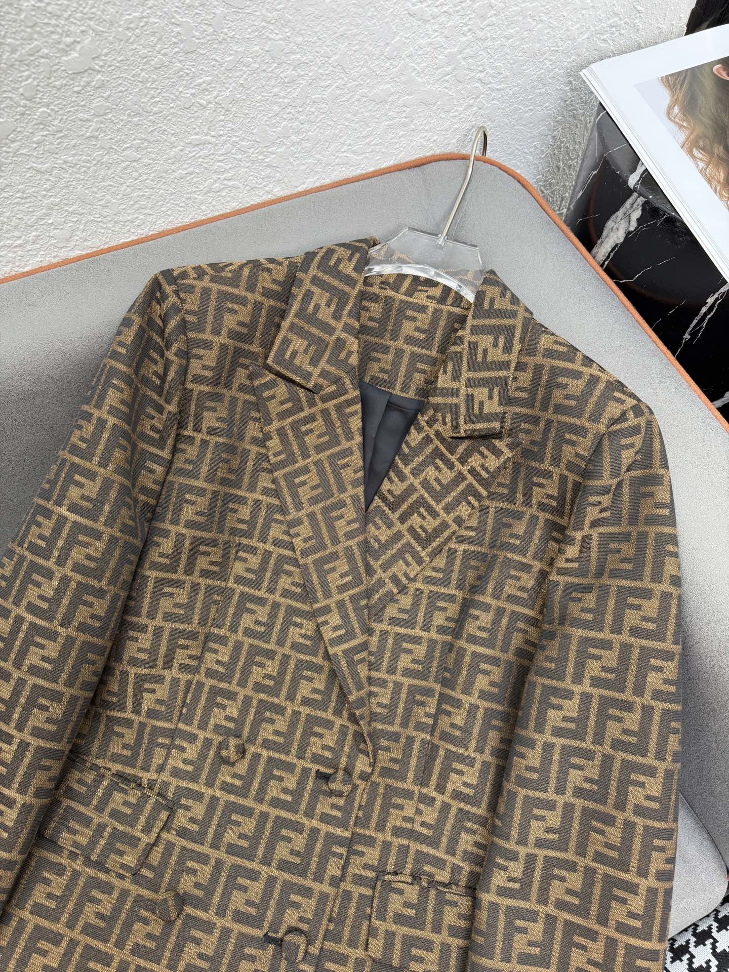 F Double-breasted suit jacket 1825090912