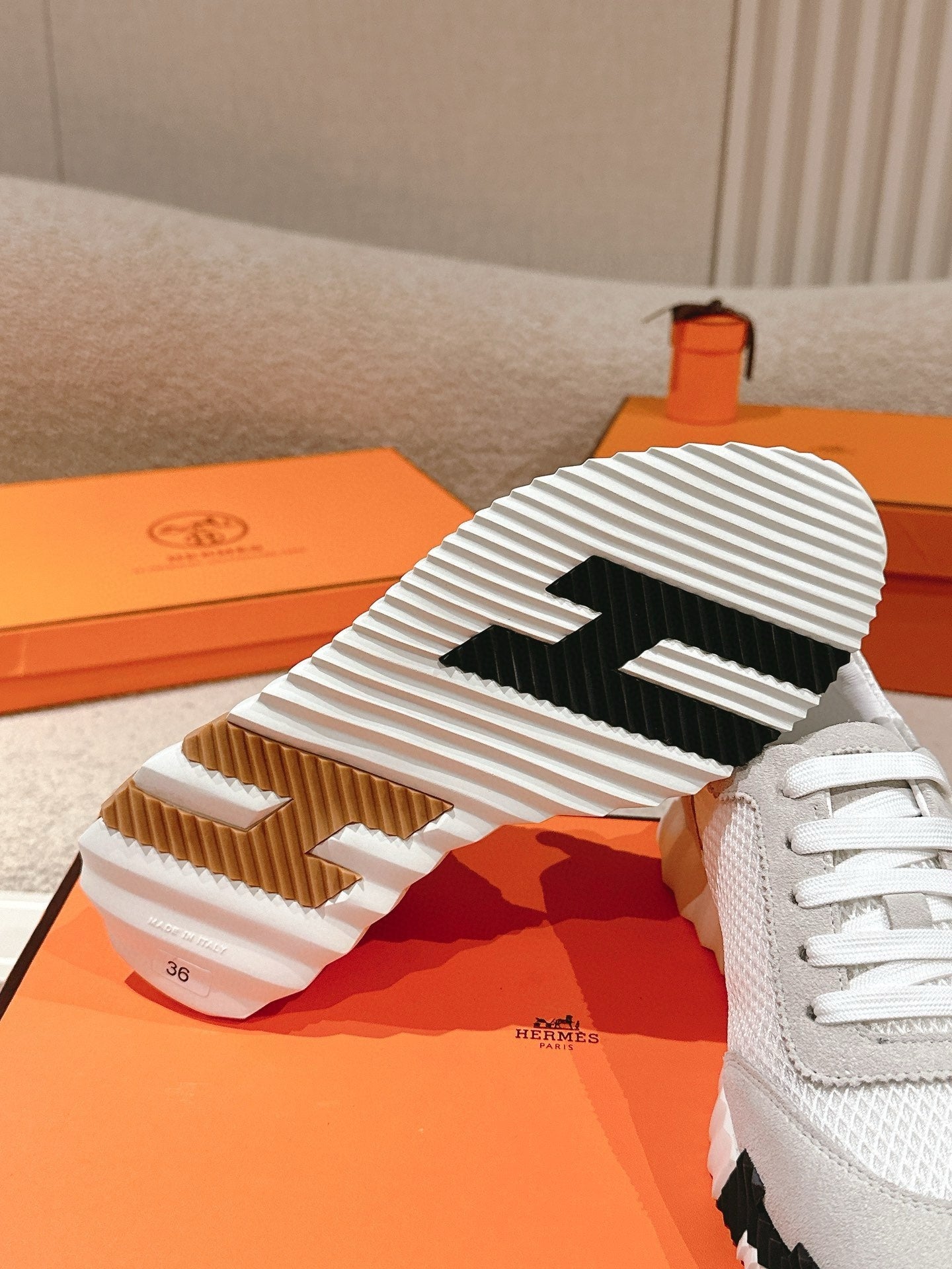 HM Bouncing sneaker 1824111308(Women)