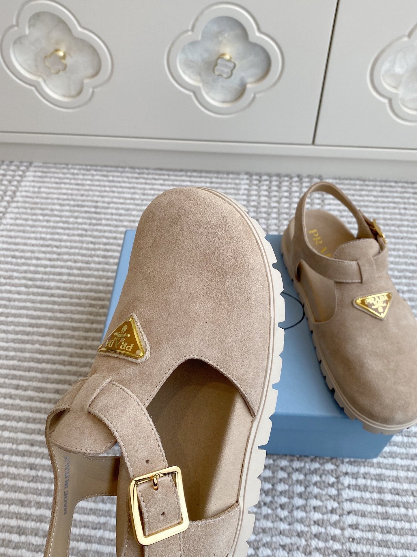PR Birkenstocks 1825061818
