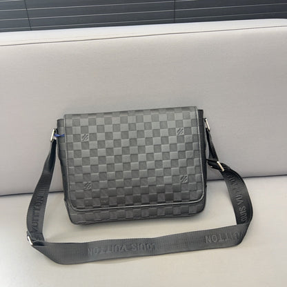Fashion New Flap Messenger Bag WLF10062820
