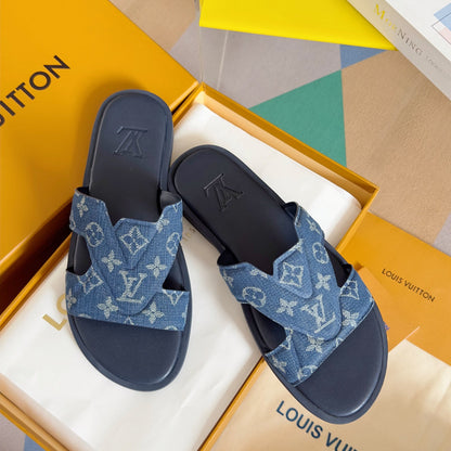 LV OASIS Slippers 1824100907