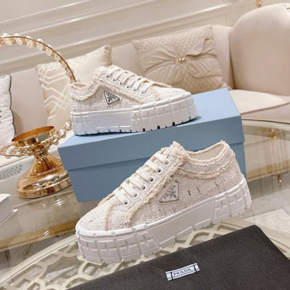 New Thick-soled Muffin Board Shoes Women's Sports Shoes Casual 1024052725