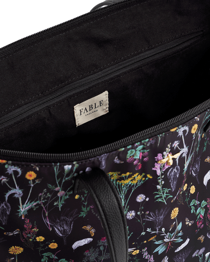 Black Wilderness Grab Tote Large