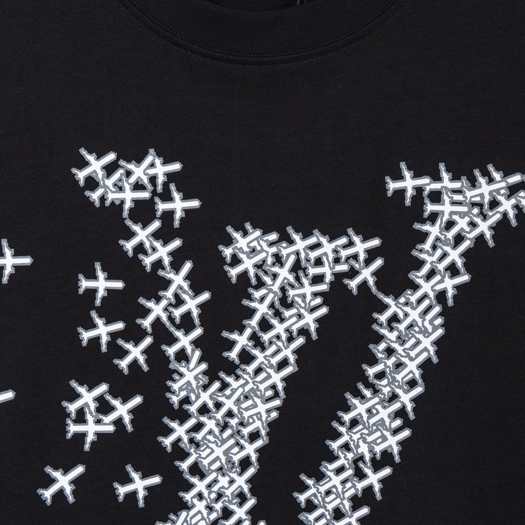 LV  T-shirt 1824103106