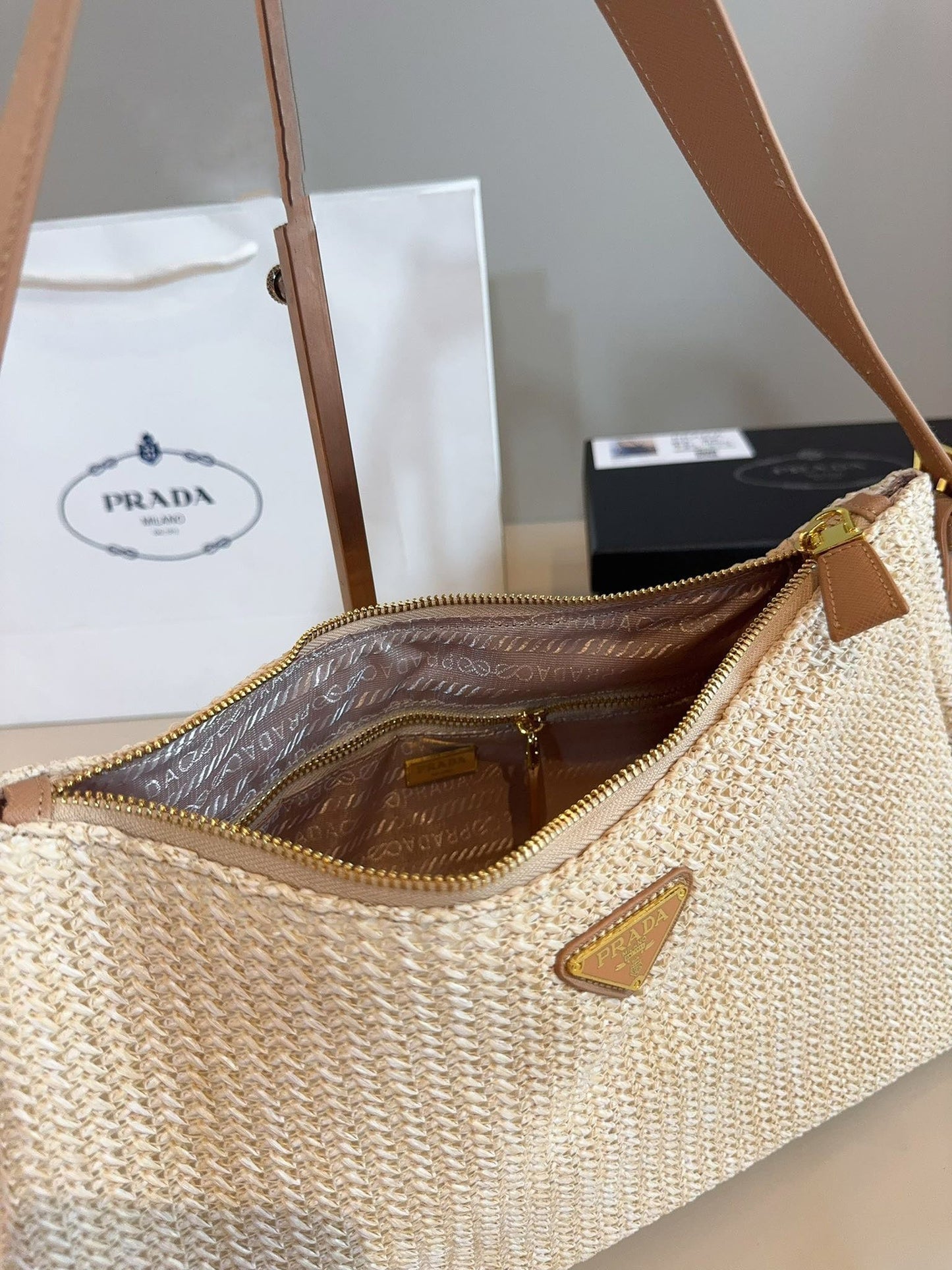 PR Straw underarm bag 1825070303