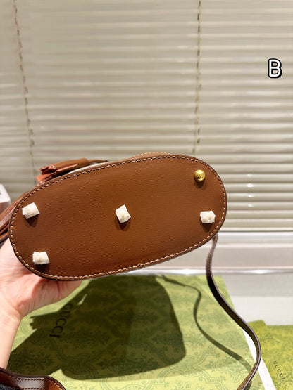 GG Bamboo Bucket Bag 1825052307