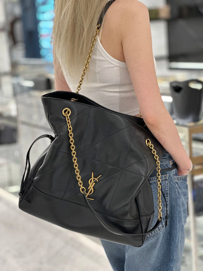 24 New Jamie 4.3 Pochon Bag 1824080801