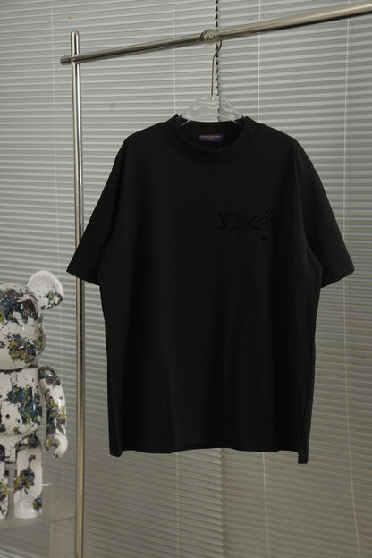LV Unisex T-shirt 1825020609