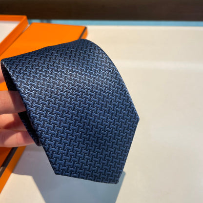 Geometric H pattern tie 1824053001