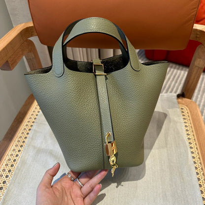 New Fashion Classic Vegetable Basket Handbag 1024032010
