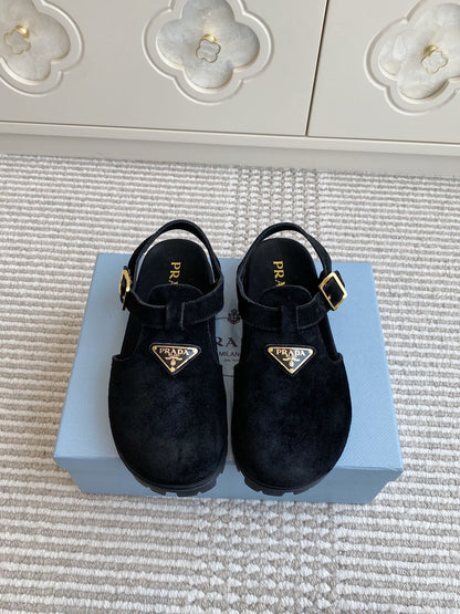 PR Birkenstocks 1825061818