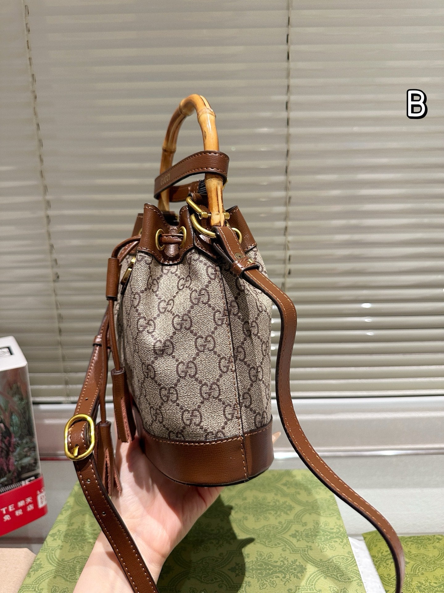 GG Bamboo Bucket Bag 1825052307