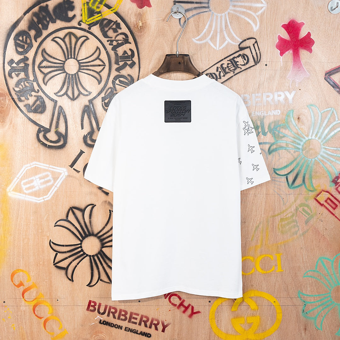 LV  T-shirt 1824103106