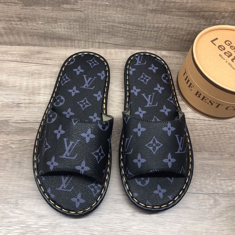 Going out and home fashion slippers (benefits)