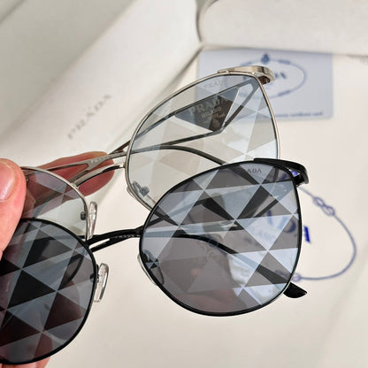 PR Women's sunglasses 1825021314