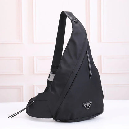 New fashionable and versatile men's chest bag 1024011916
