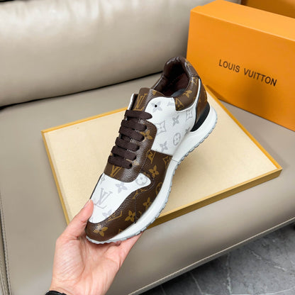 LV sneaker 1825052220