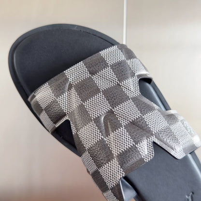 LV OASIS Slippers 1824100908