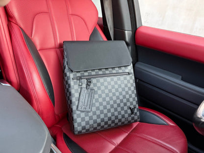 LV Backpack 1825052314
