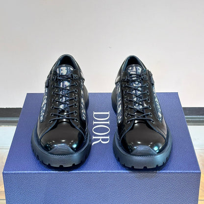 CD Derby shoes 1825022007