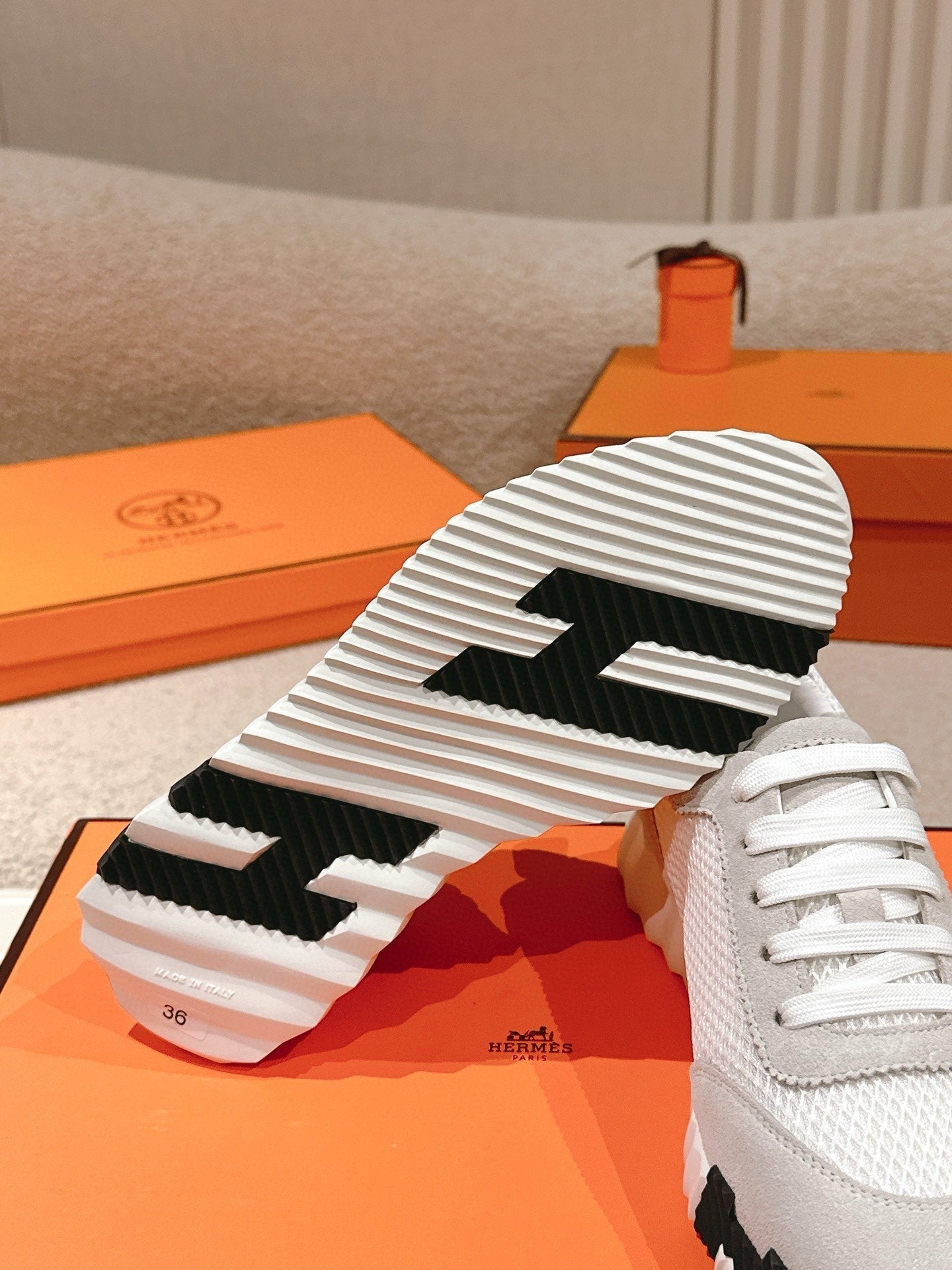HM Bouncing sneaker 1824111308(Women)