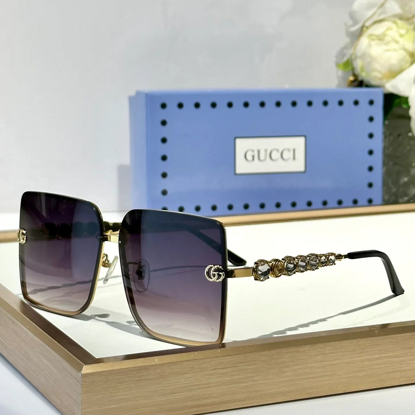 Fashionable Sunglasses 1925022401
