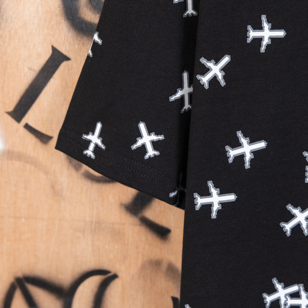 LV  T-shirt 1824103106