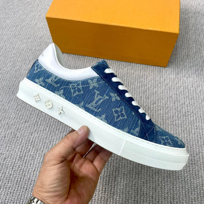 L fashionable casual sneakers 1824070203