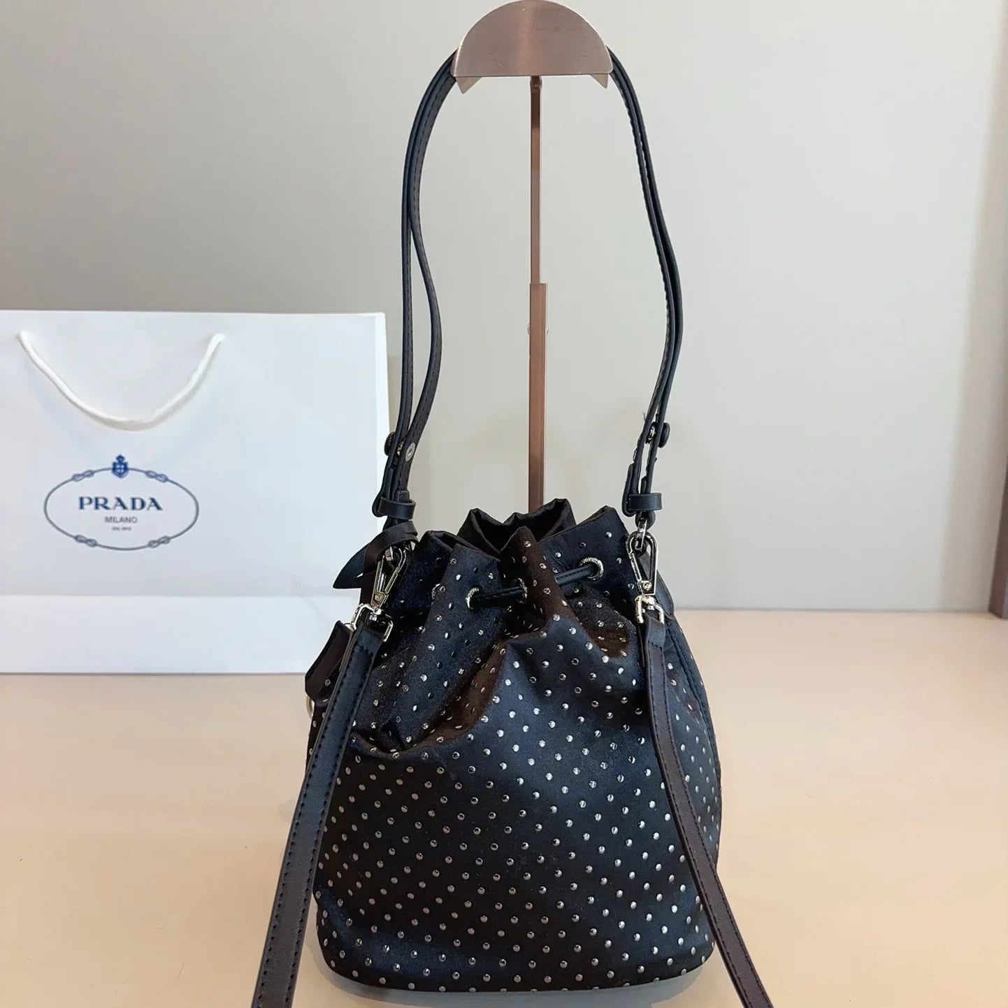 New fashion bucket shoulder bag 1025021003