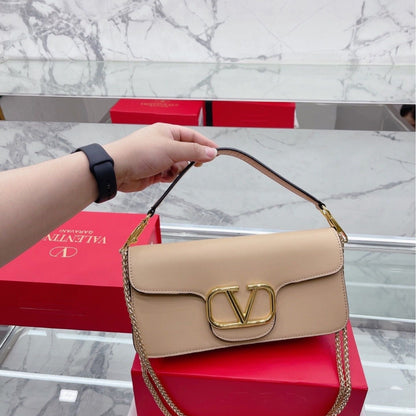 Gold Label V logo small square bag PD0620230802