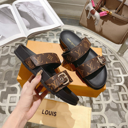 New Fashionable Classic Summer Sandals XC16061303