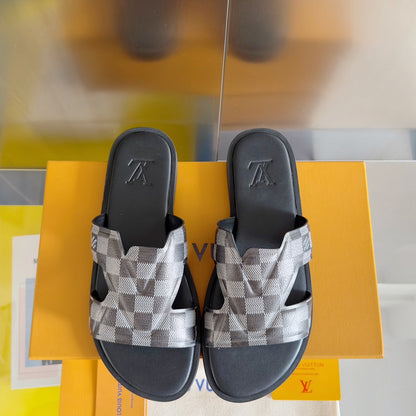 LV OASIS Slippers 1824100908