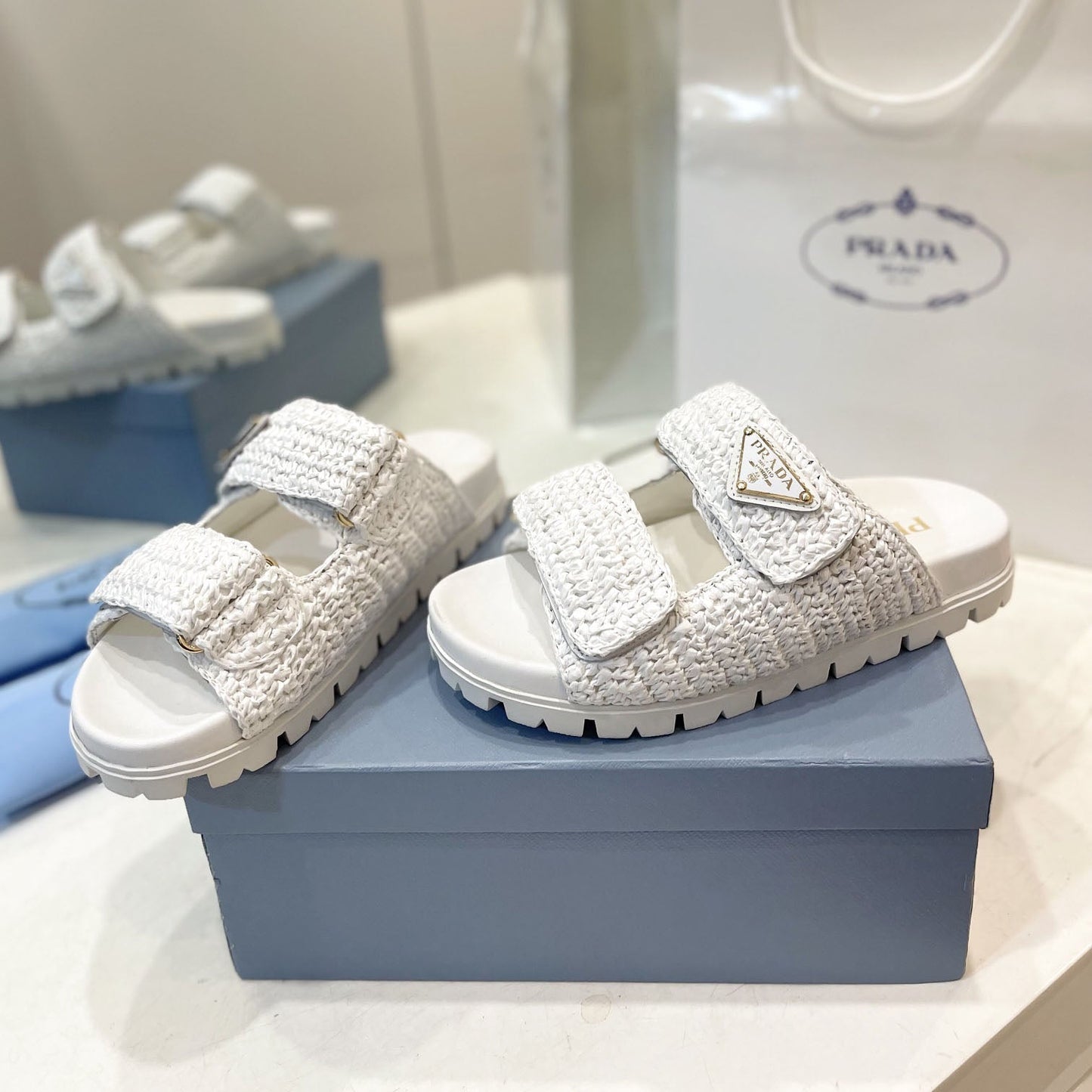New Fashion Classic Versatile Braided Sandals 1024040909