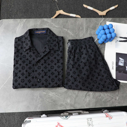 LV Jacquard Logo Casual T-shirt, Elastic Shorts 1825061817
