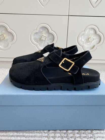 PR Birkenstocks 1825061818