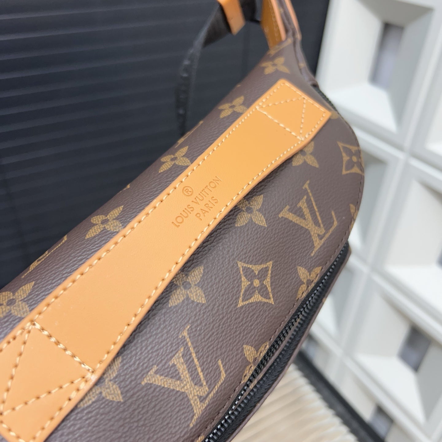 LV Bumbag Crossbody chest bag 1825052311
