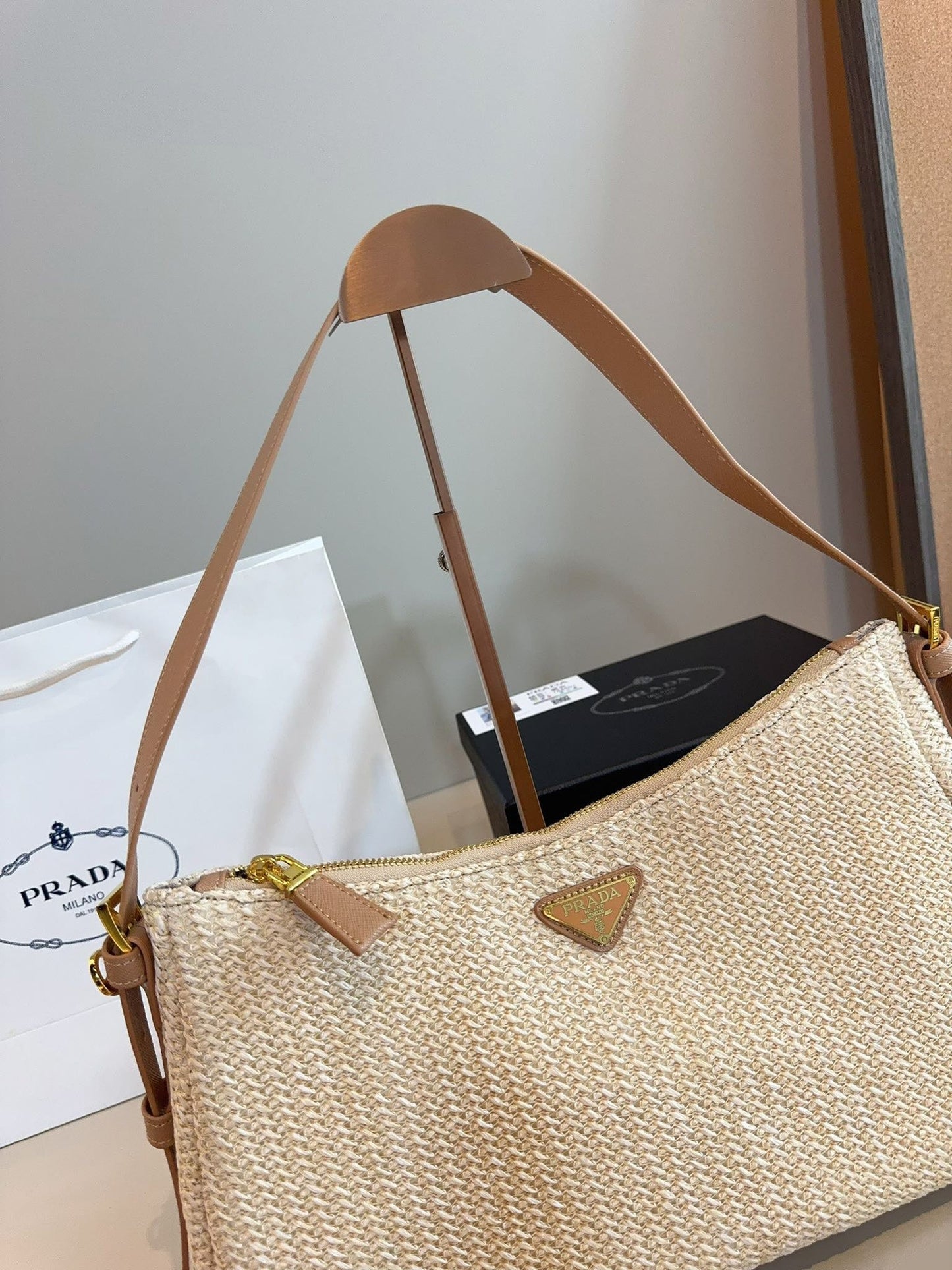 PR Straw underarm bag 1825070303