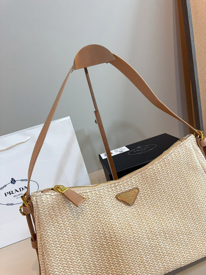 PR Straw underarm bag 1825070303