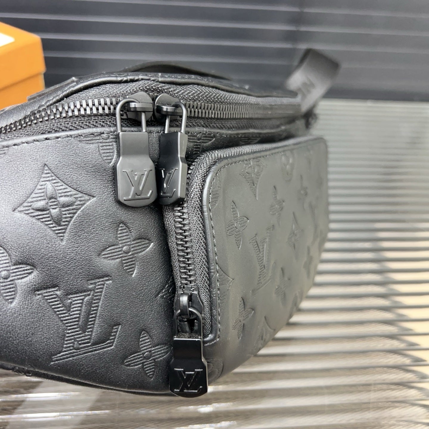 LV Bumbag Crossbody chest bag 1825052311