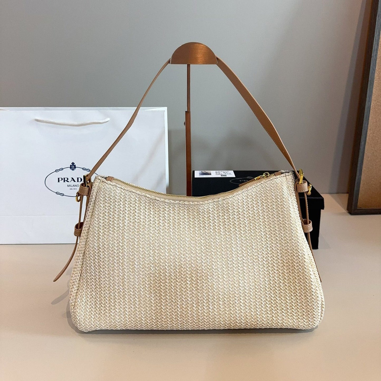 PR Straw underarm bag 1825070303