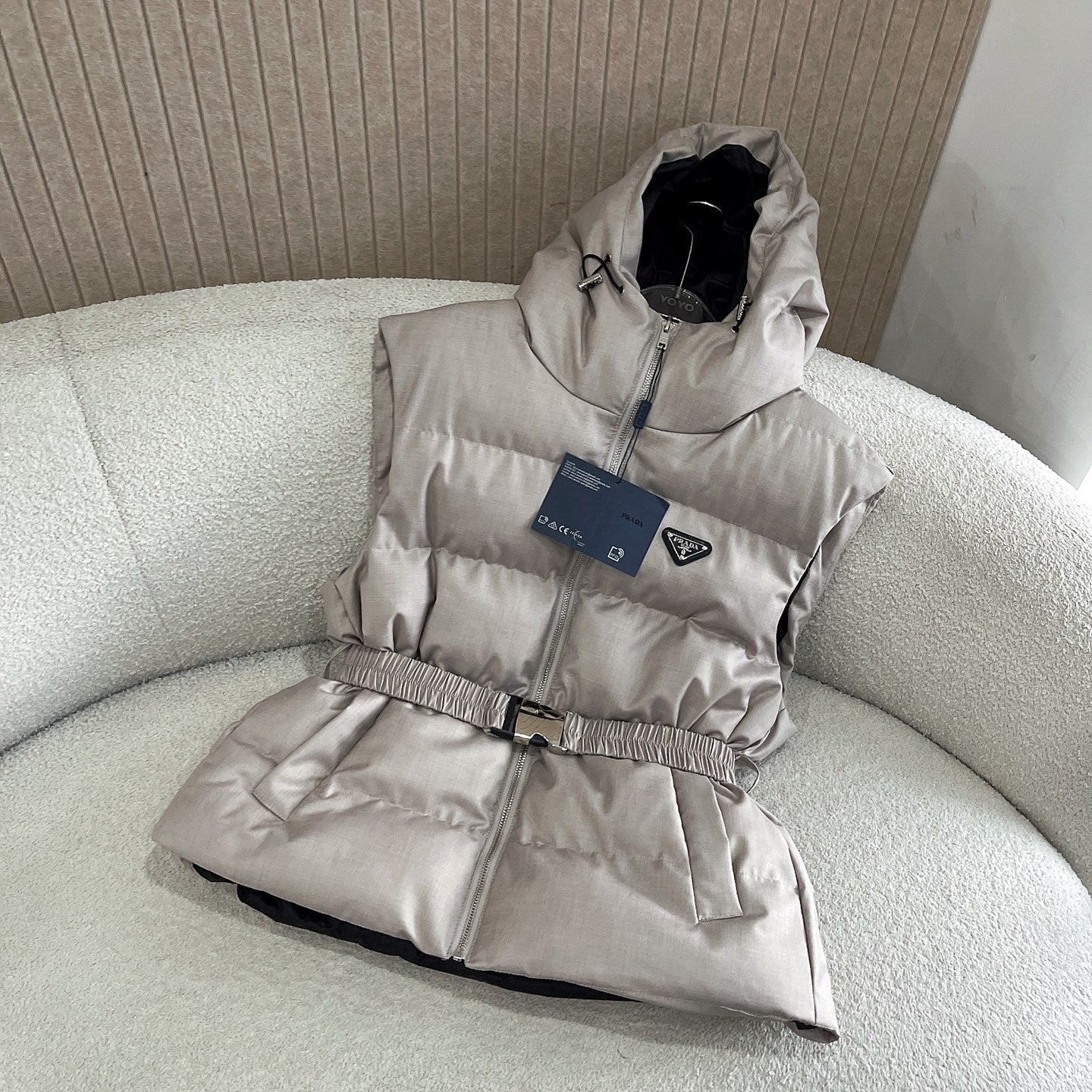 P hooded cotton vest jacket 1825090901