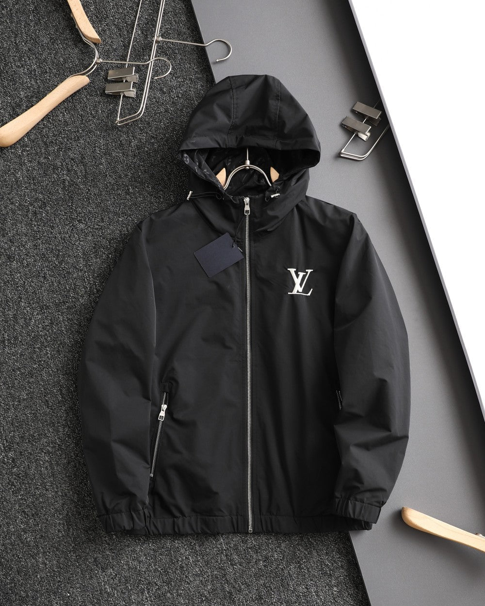 Reversible Logo Print Hooded Jacket 1825090903