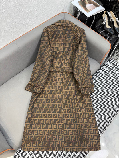 F Long trench coat 1825090910